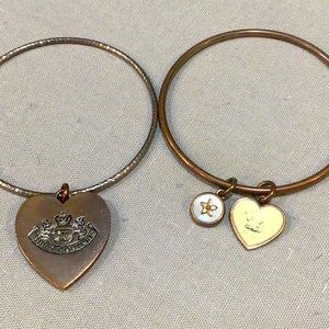 Vintage Juicy Couture Fleur di lis heart bracelet